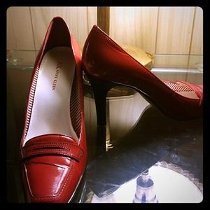 AK Anne Klein Red Pumps